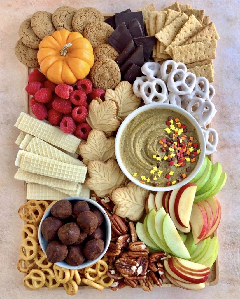 pumpkin pie hummus appetizer board