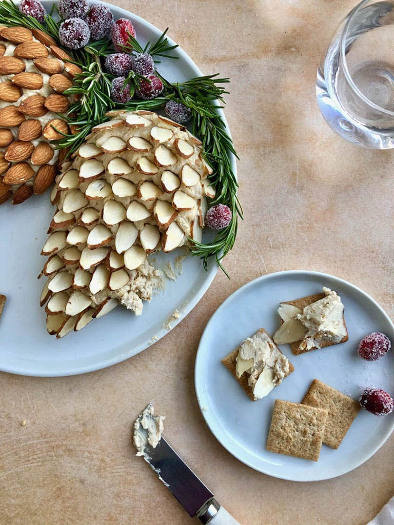 pine cone cheese ball