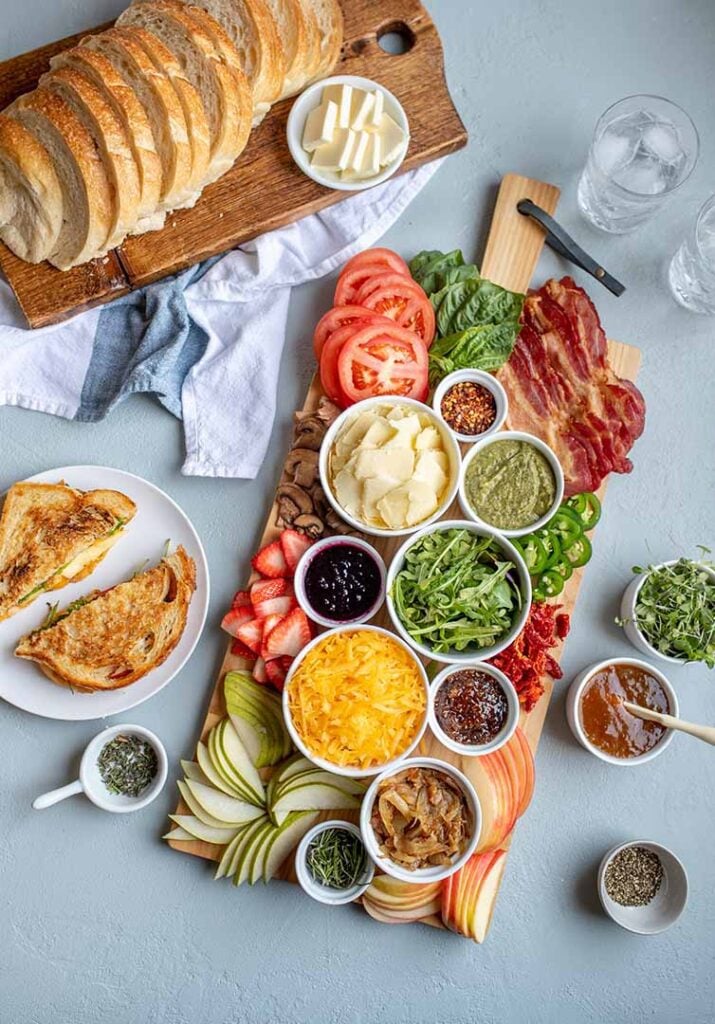 adult grilled cheese bar