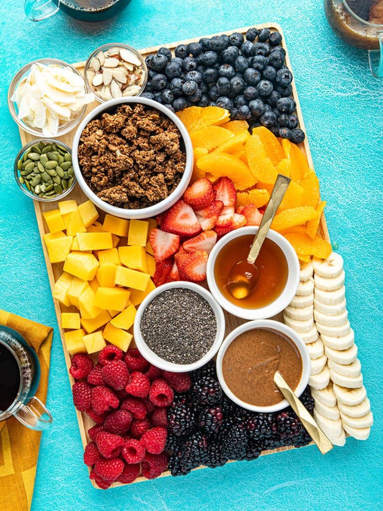 acai bowl recipe with smoothie toppings