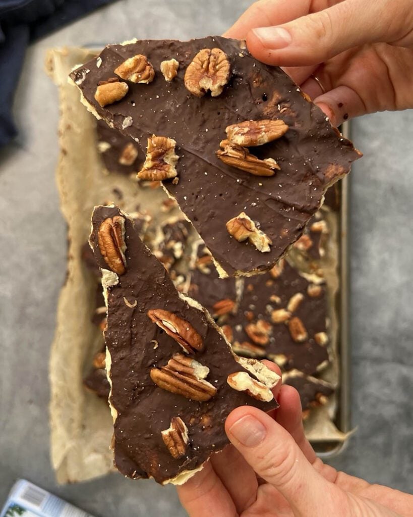 Christmas Crack Recipe with Saltines