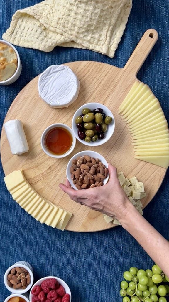 Aldi cheese board accoutrements
