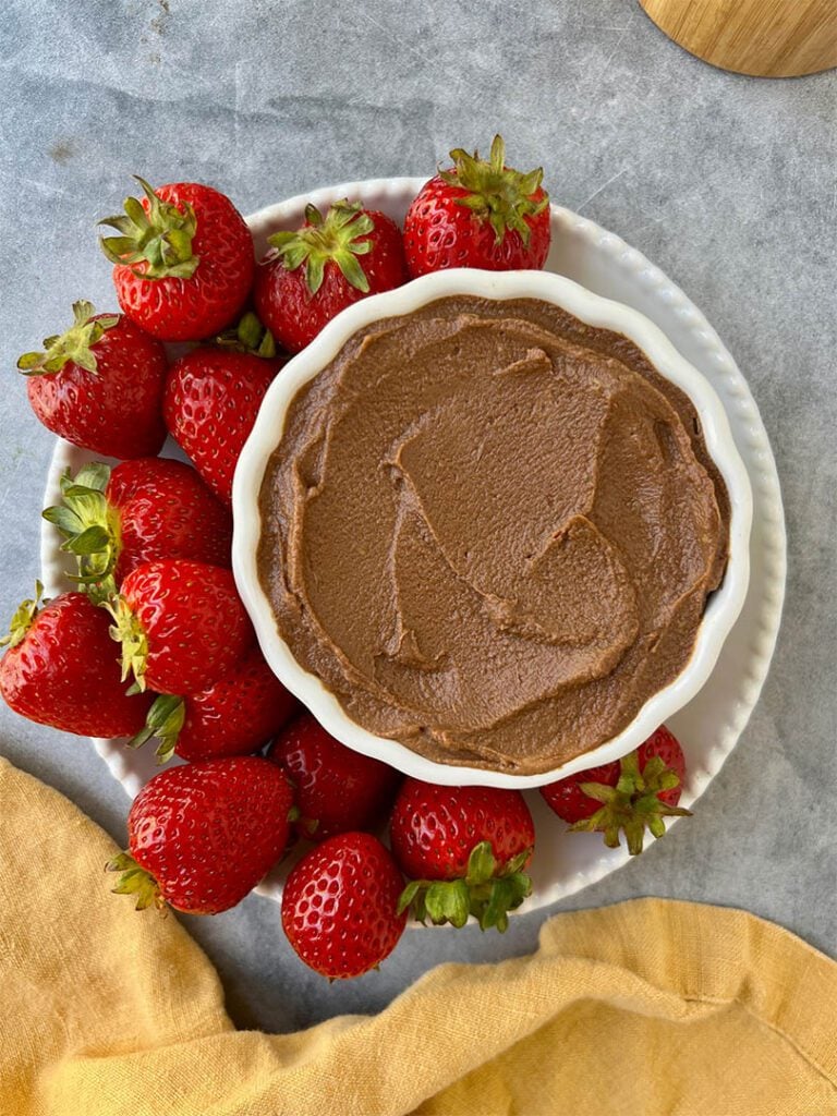 chocolate avocado dip