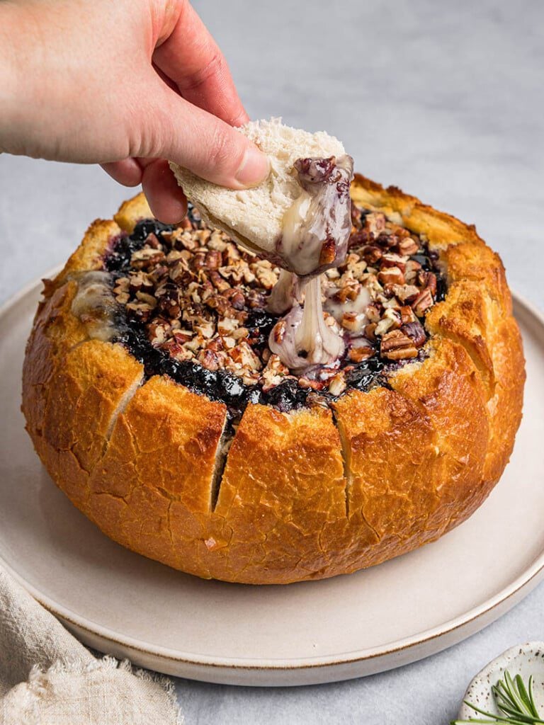 baked brie bread bowl recipe